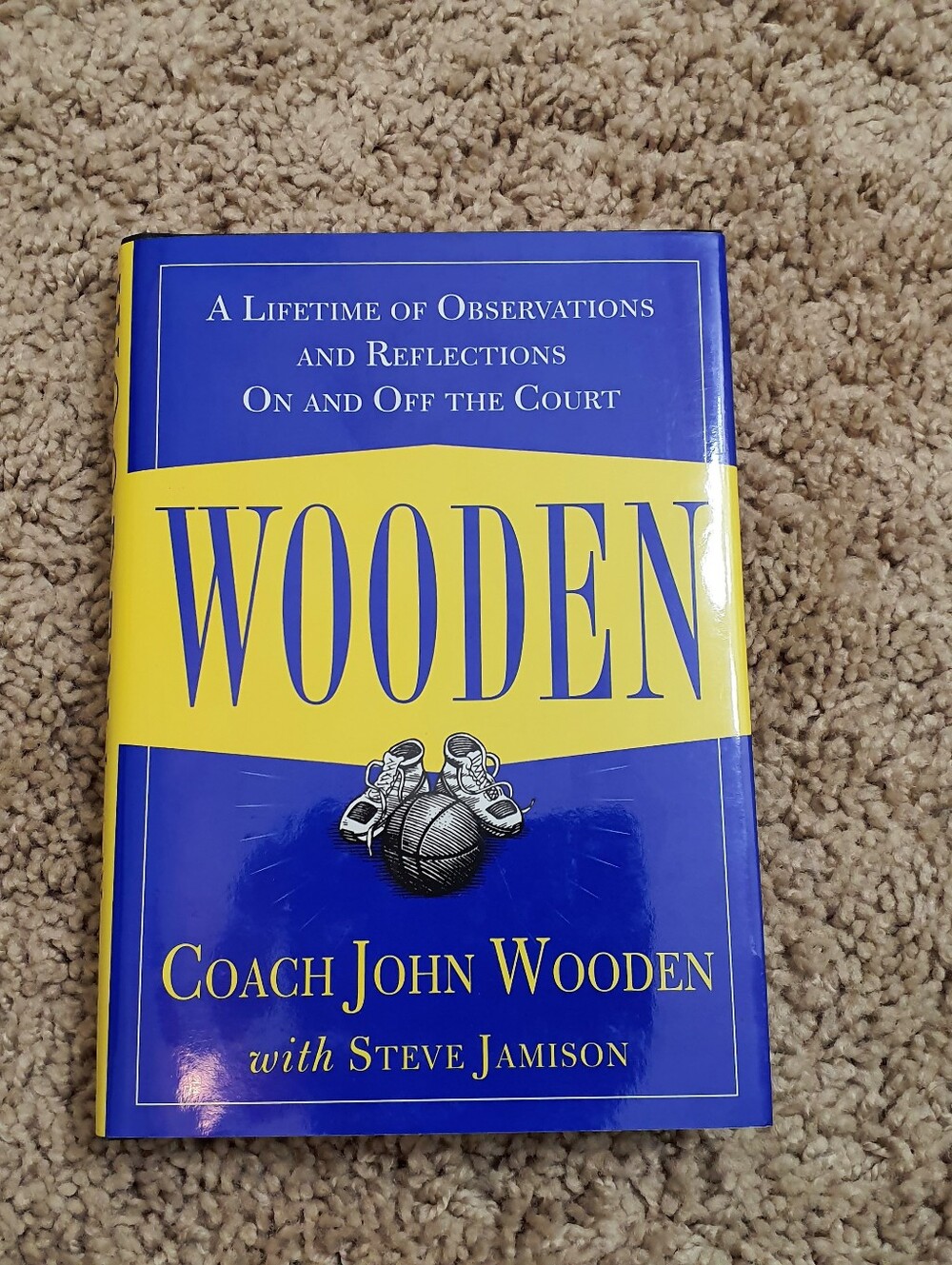 John Wooden Wooden: Observations & Reflections On/Off the Court HC (1997) DJ